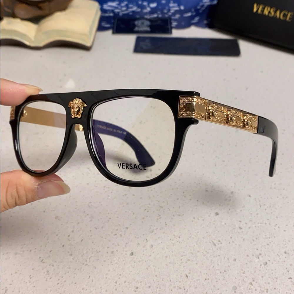 (Versace) Women's Black Frame Glasses